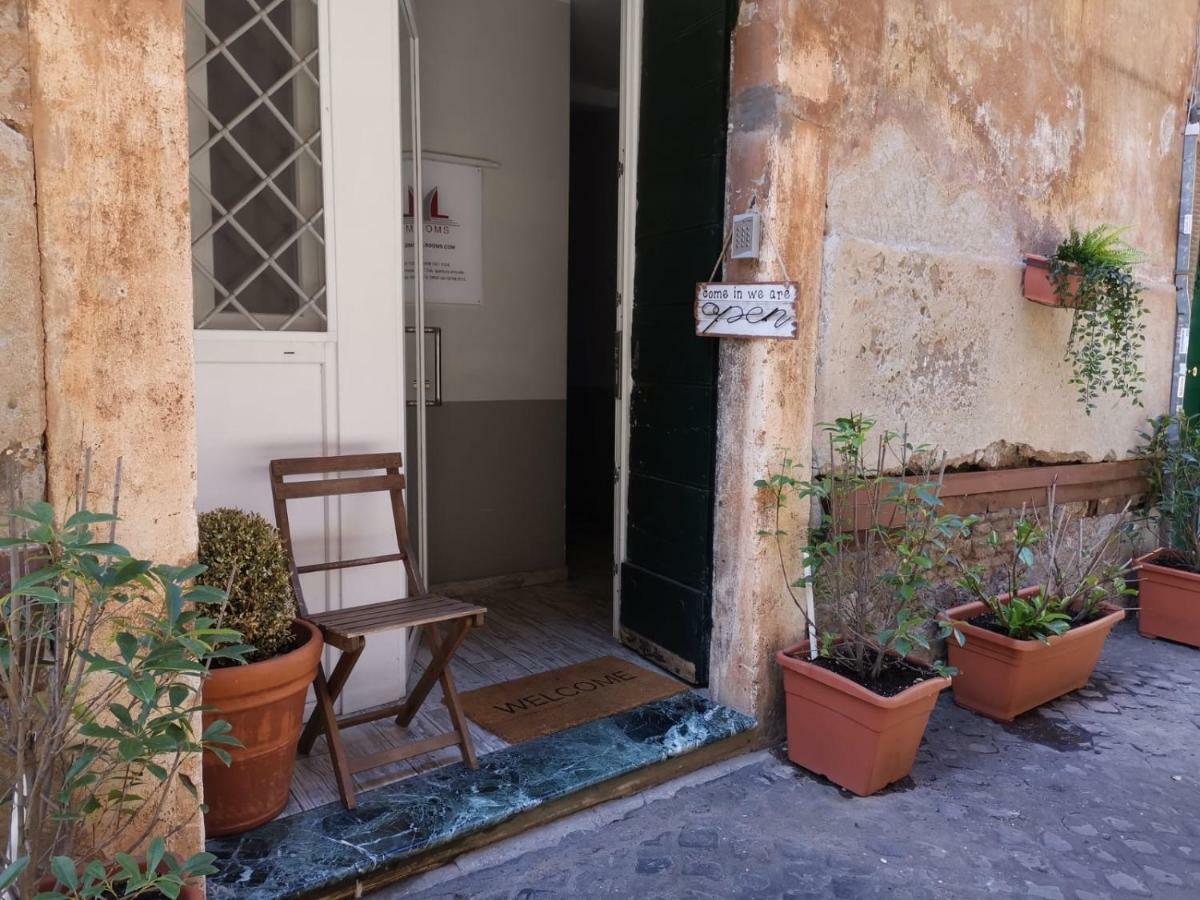Nl Trastevere Rome Exterior photo